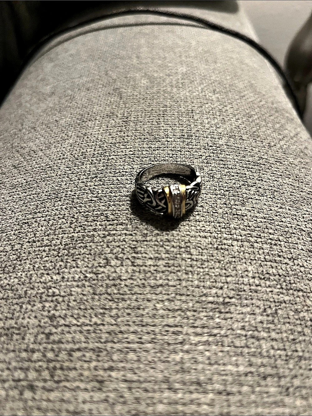 Black & Gold Tone Statement Ring - Picture 2 of 4